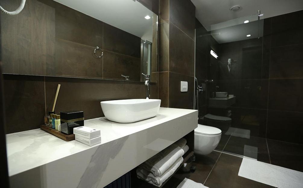 Astoria Luxury & Spa Gjilan Exterior foto